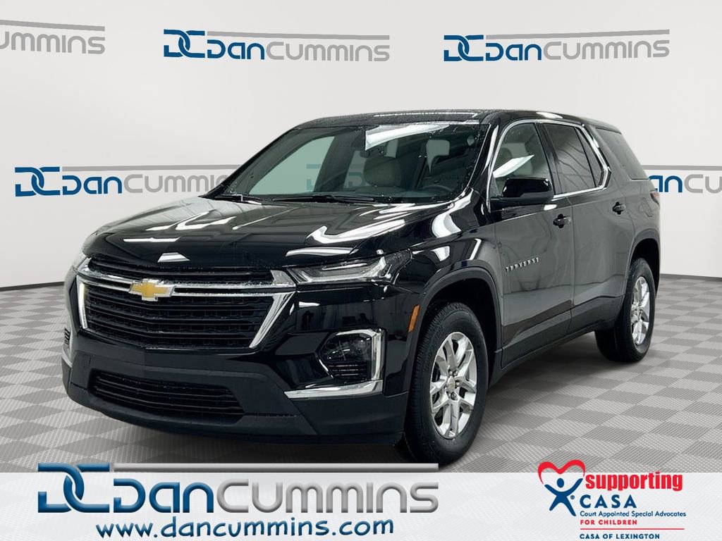 Used 2023 Chevrolet Traverse LS