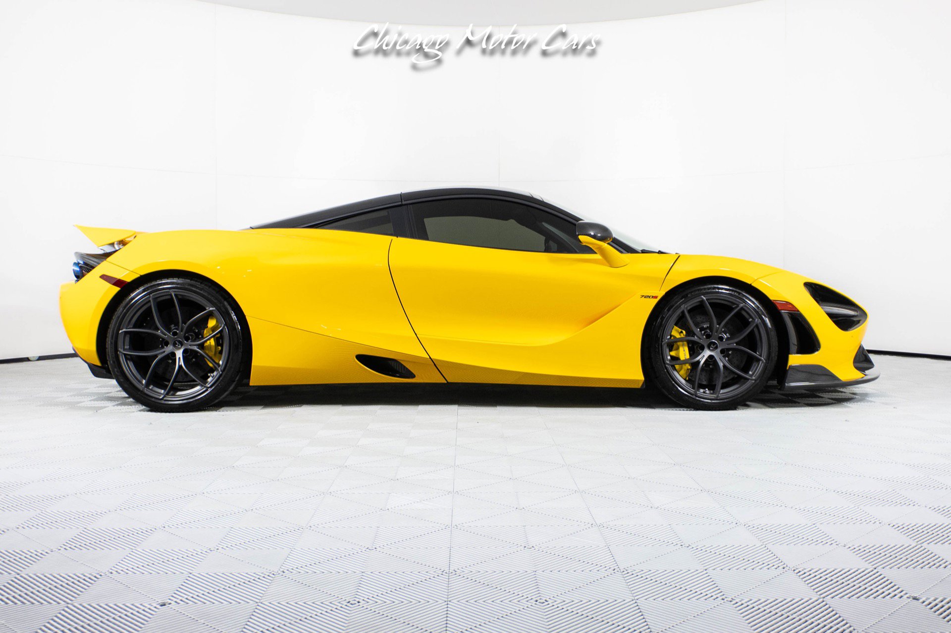 Used 2019 McLaren 720S photo 40