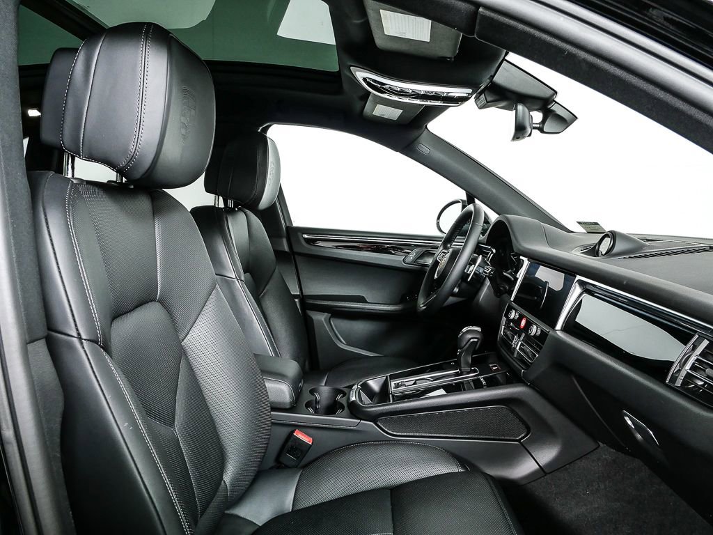 2023 Porsche Macan S