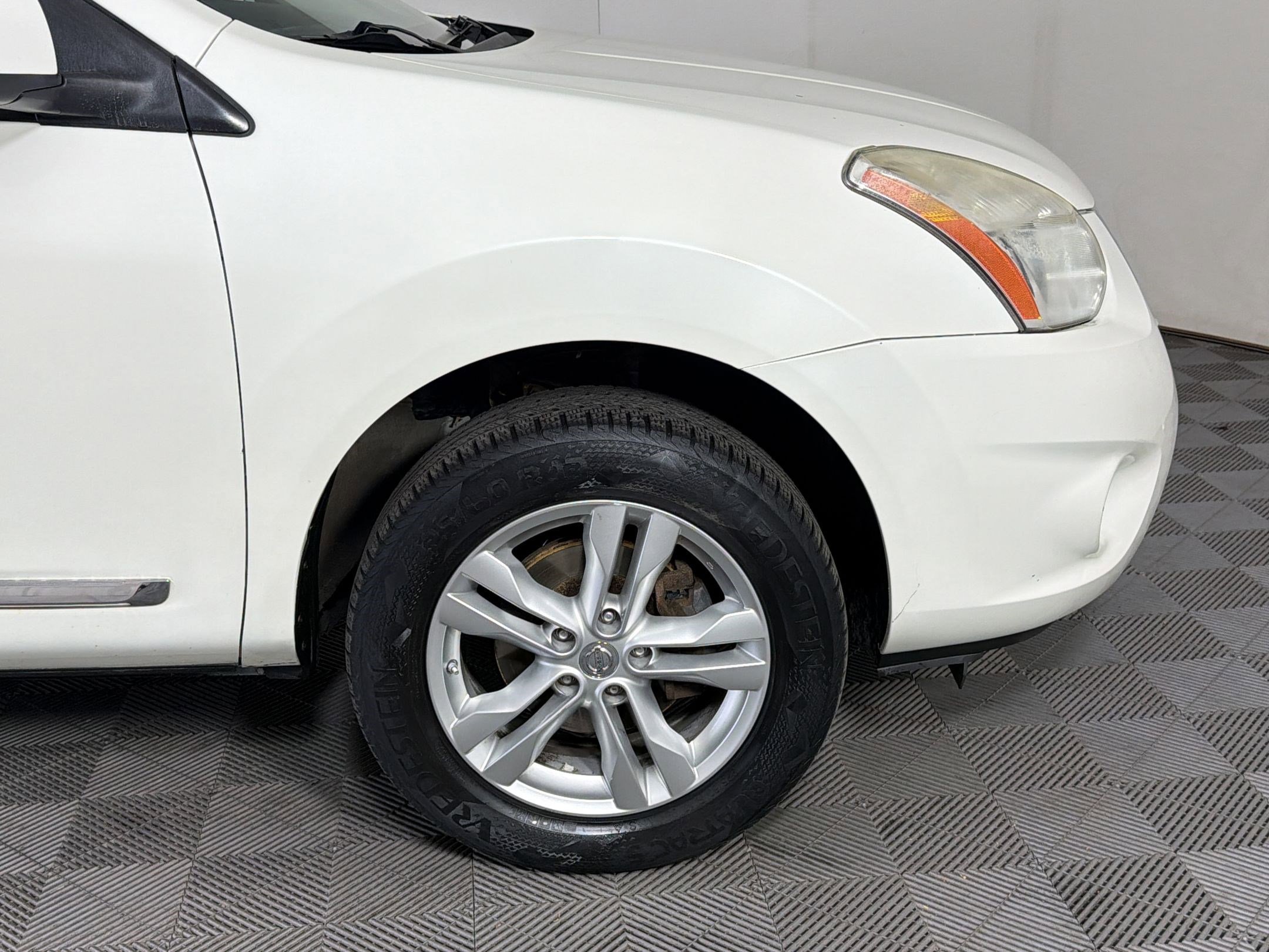 2013 Nissan Rogue SV