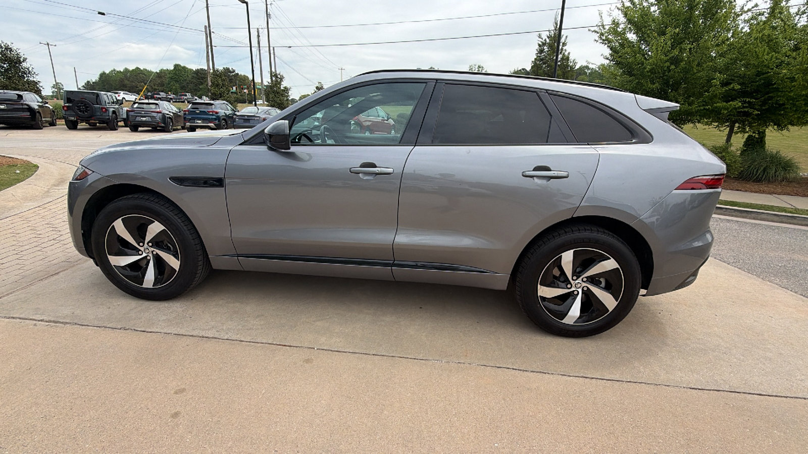 2024 Jaguar F-Pace R-Dynamic S