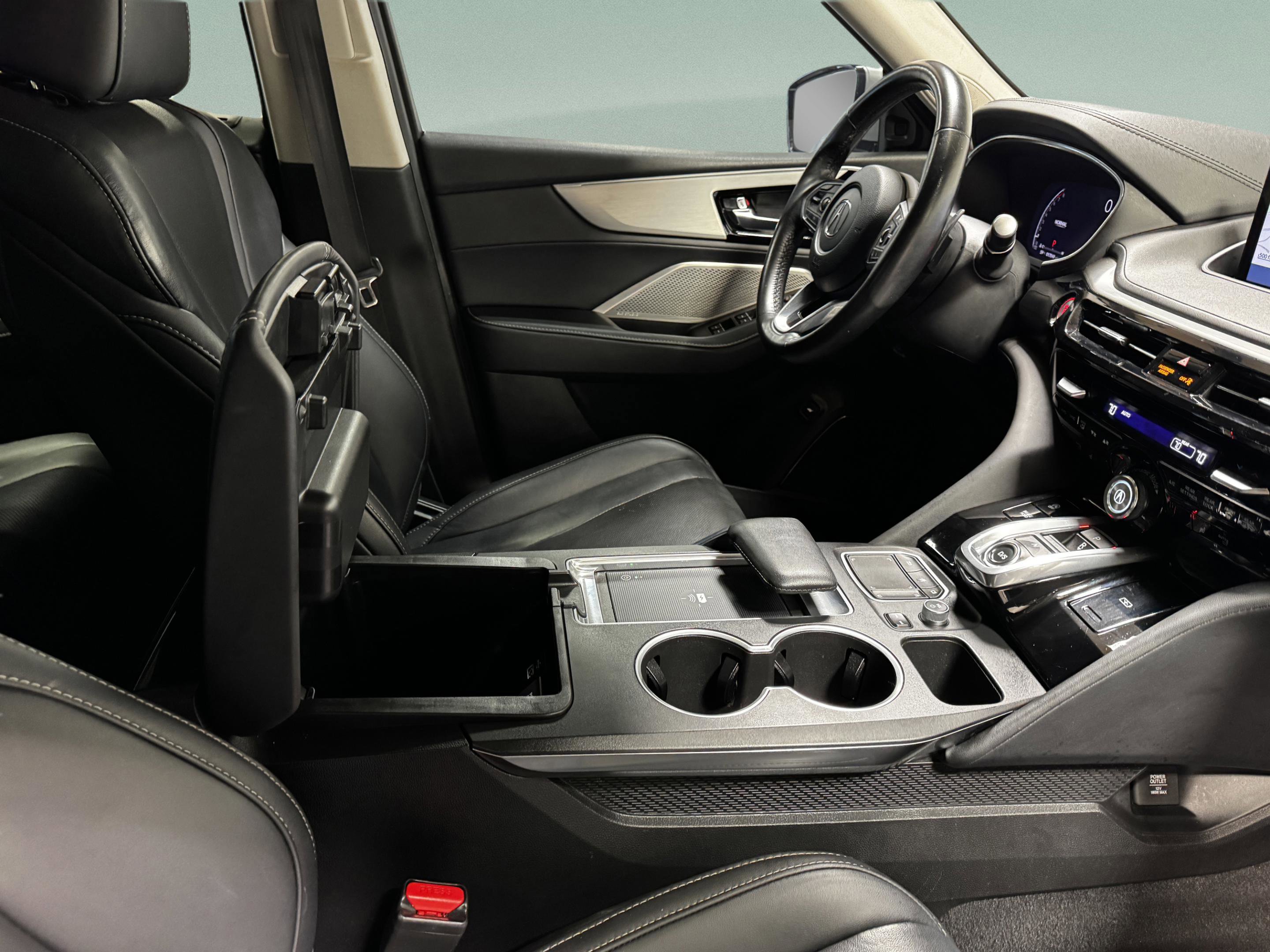 2023 Acura MDX FWD w/ Technology Package