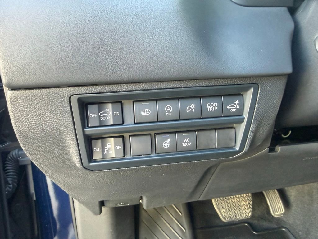 2022 Toyota Tundra Platinum