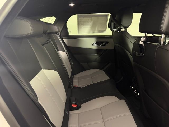 2026 Land Rover Range Rover Velar Dynamic SE