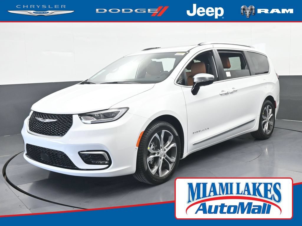 New 2026 Chrysler Pacifica Pinnacle