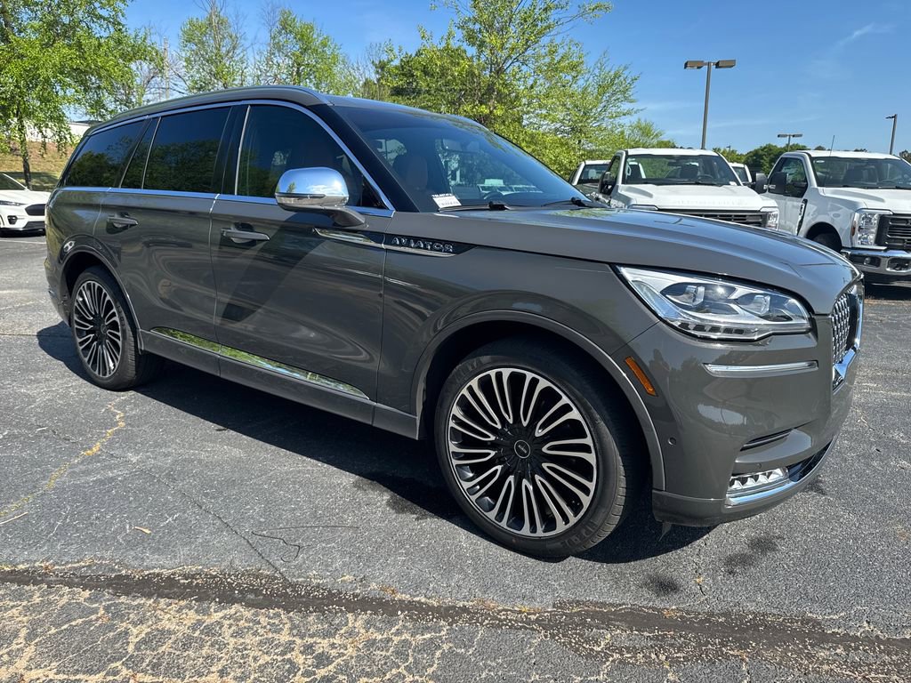 2022 Lincoln Aviator Black Label