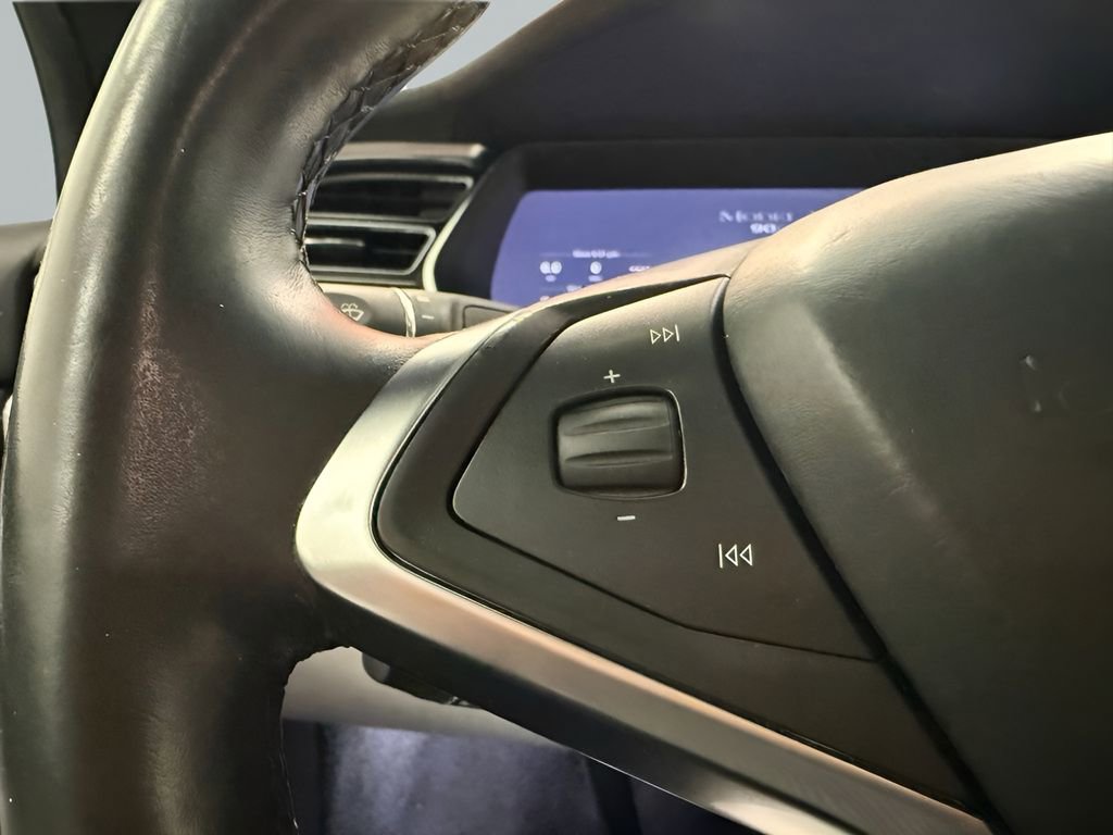 2016 Tesla Model X 90D