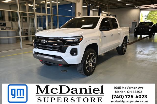 Used 2023 Chevrolet Colorado Z71 w/ Z71 Convenience Package 2