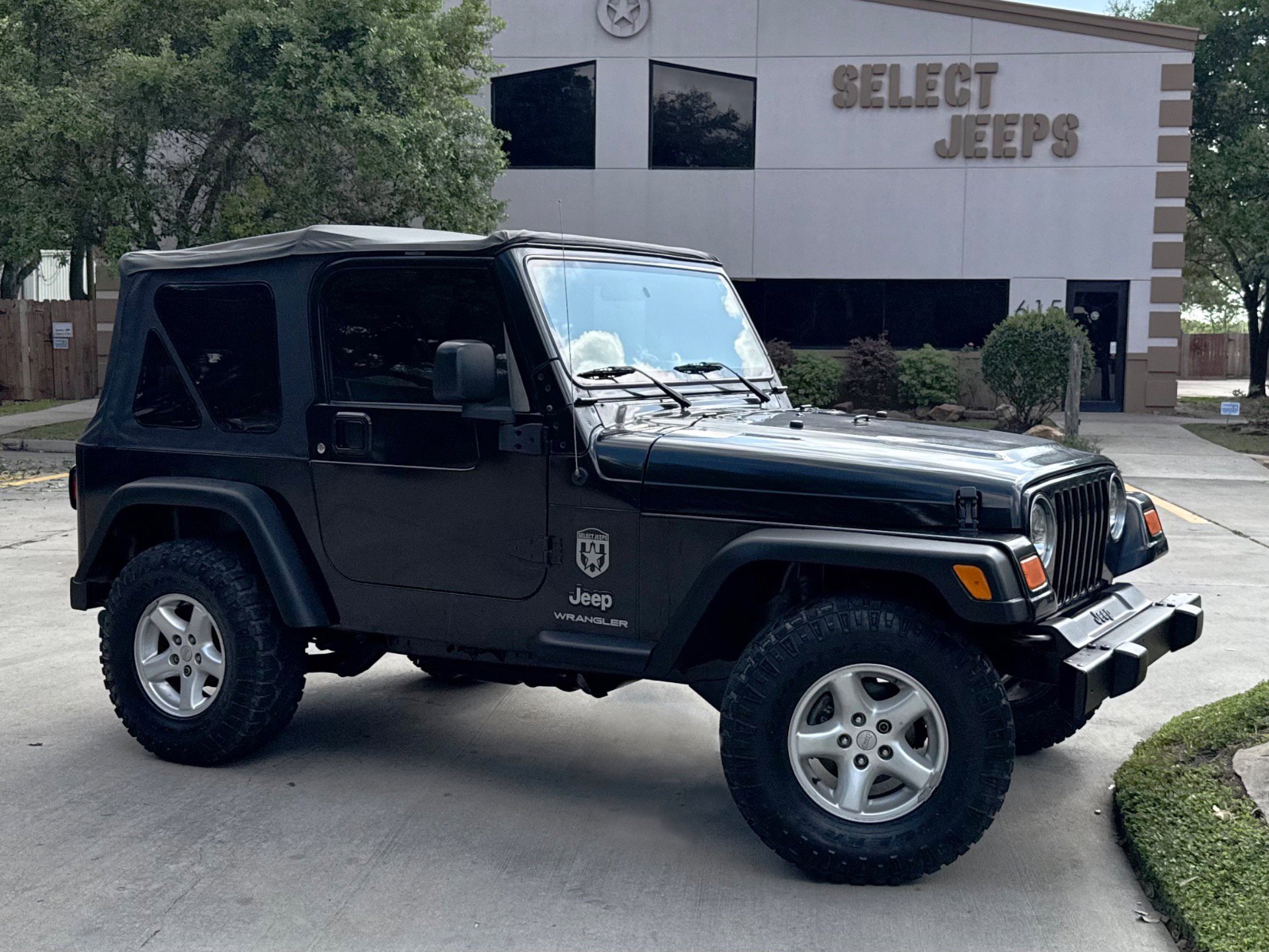 Used 2006 Jeep Wrangler X w/ Tire & Wheel Group (Ecco)