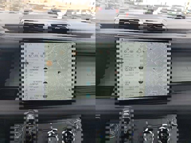 2025 Land Rover Defender 110 S