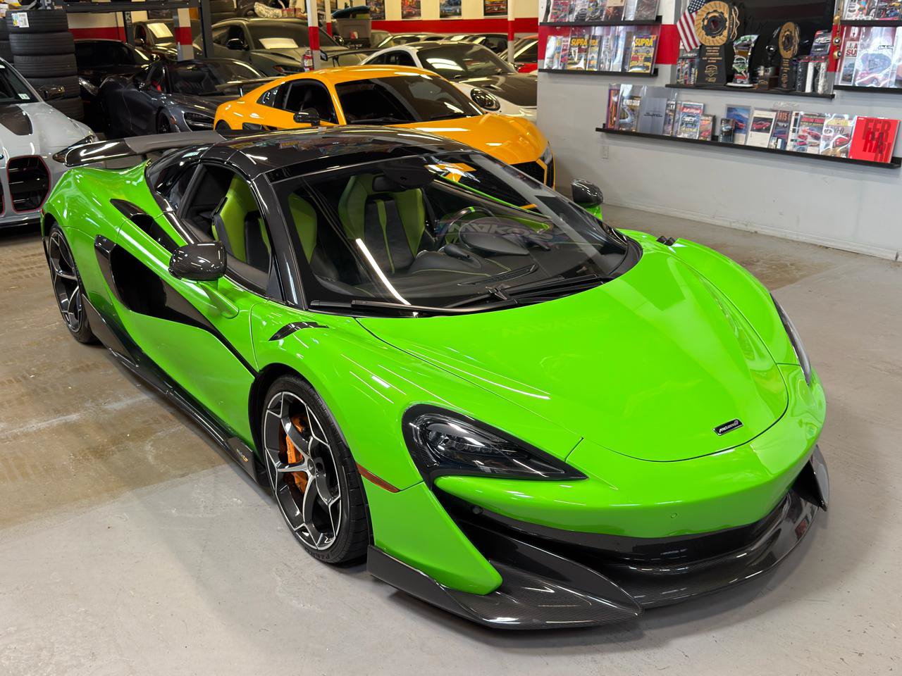 Used 2020 McLaren 600LT Spider photo 39