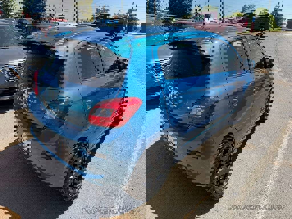 2020 Mitsubishi Mirage SE