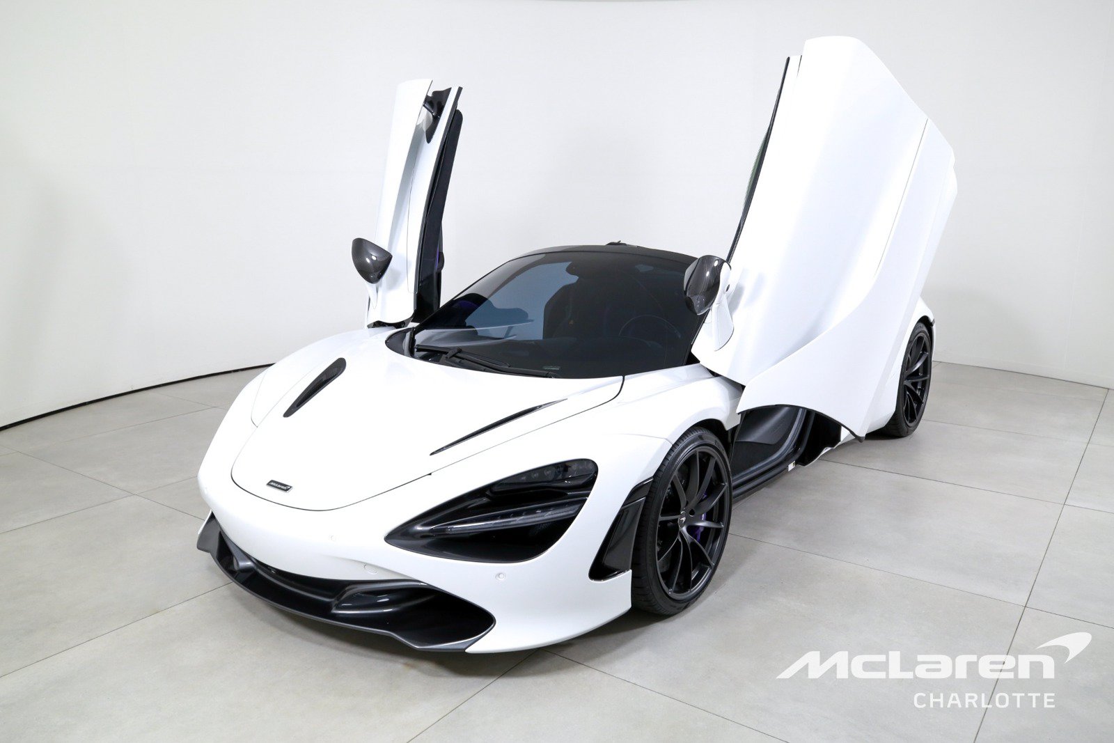 Used 2022 McLaren 720S Spider photo 6