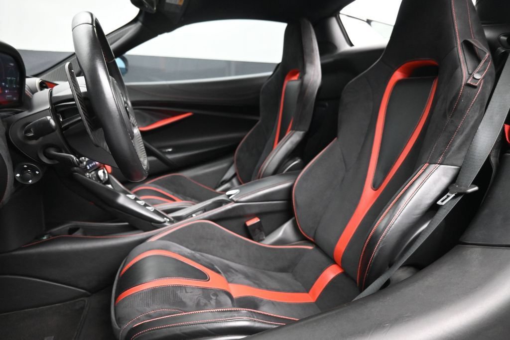 Used 2020 McLaren 720S Performance photo 10