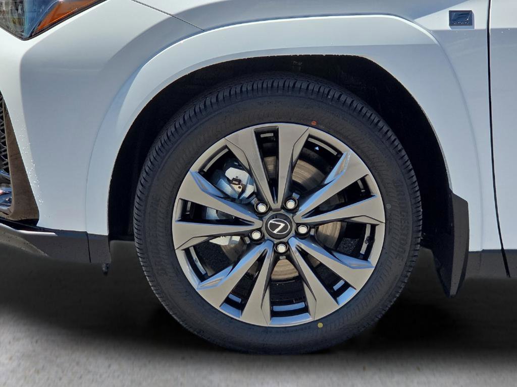 2026 Lexus UX 300h FWD