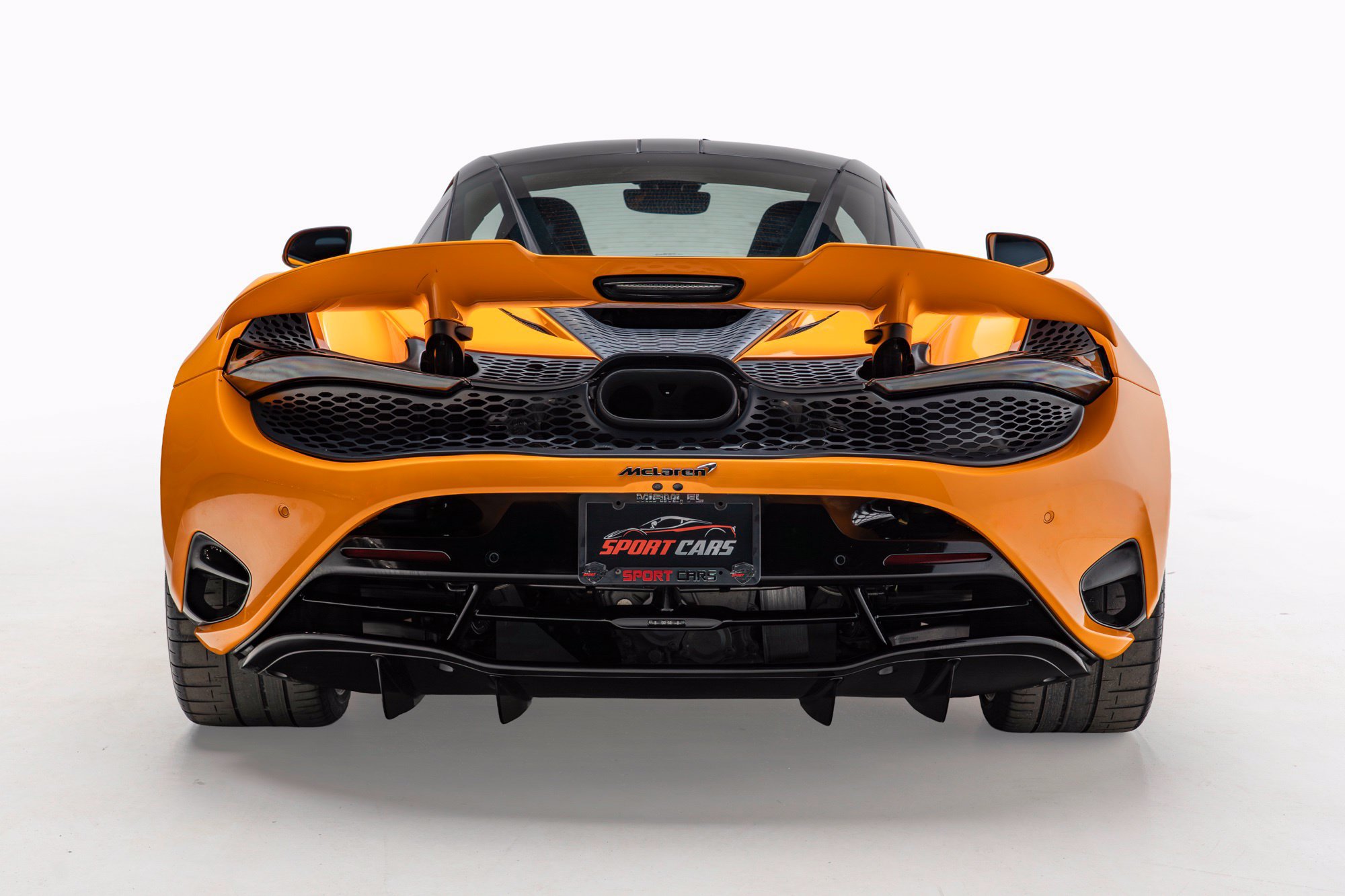 Used 2024 McLaren 750S photo 11