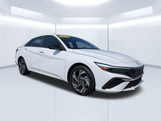 Certified 2025 Hyundai Elantra SEL
