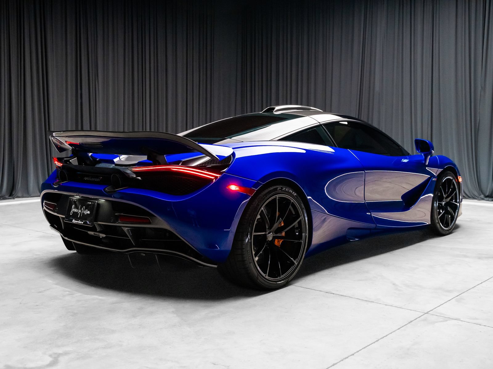 Used 2018 McLaren 720S Luxury photo 44