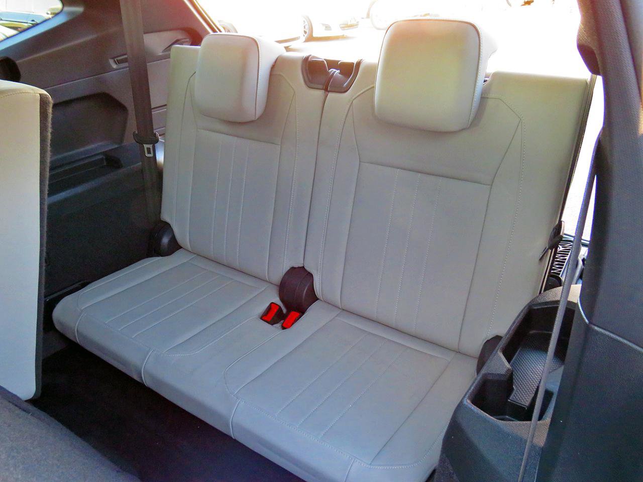 2023 Volkswagen Tiguan SE R-Line