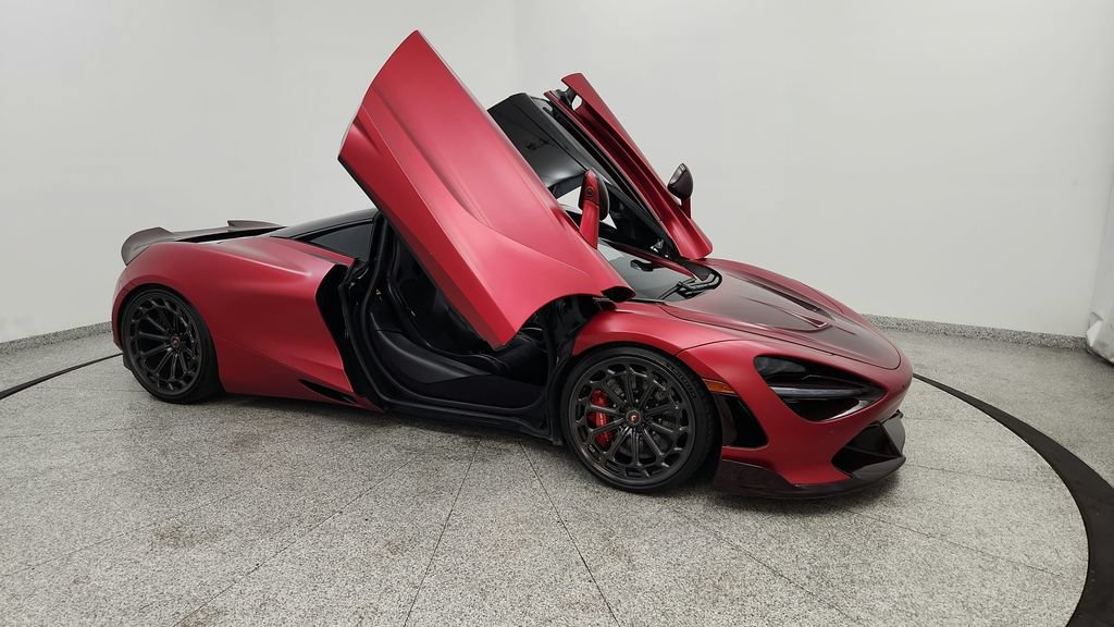 Used 2018 McLaren 720S Performance photo 34