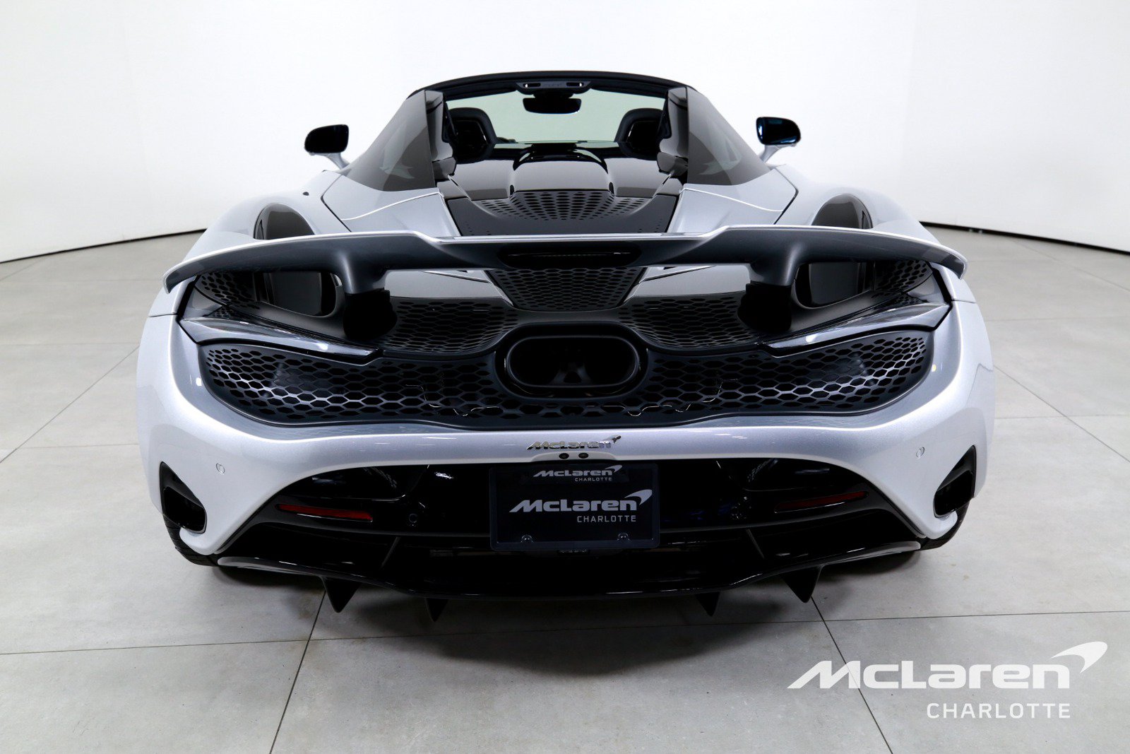 New 2027 McLaren 750S Spider photo 9