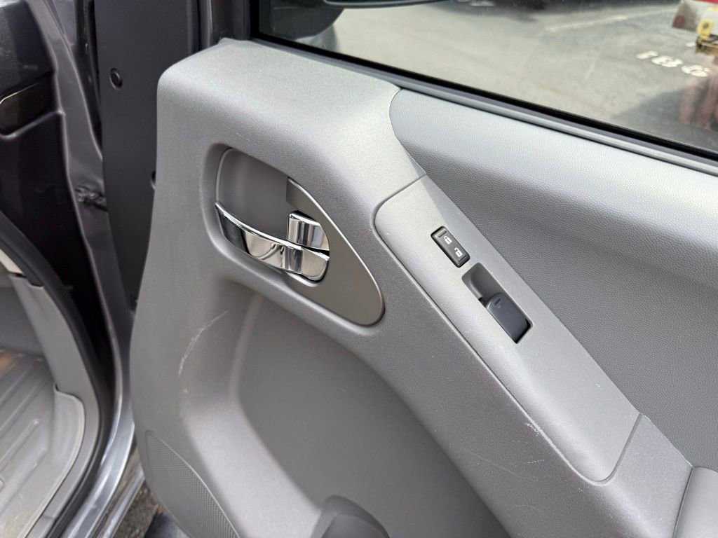 2020 Nissan Frontier SV