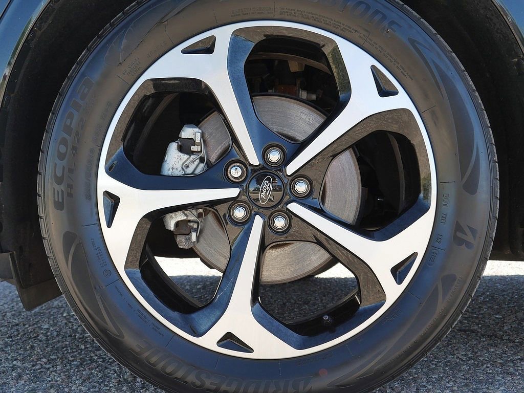 2023 Ford Escape ST-Line Elite