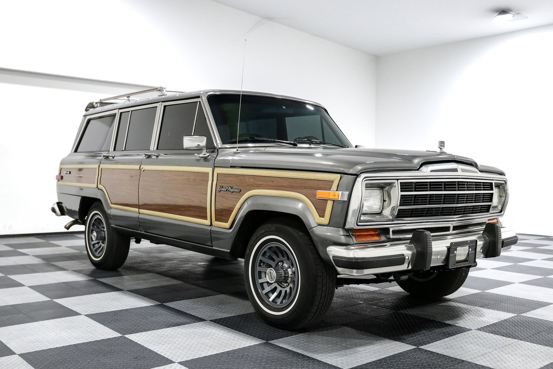 Used 1990 Jeep Grand Wagoneer