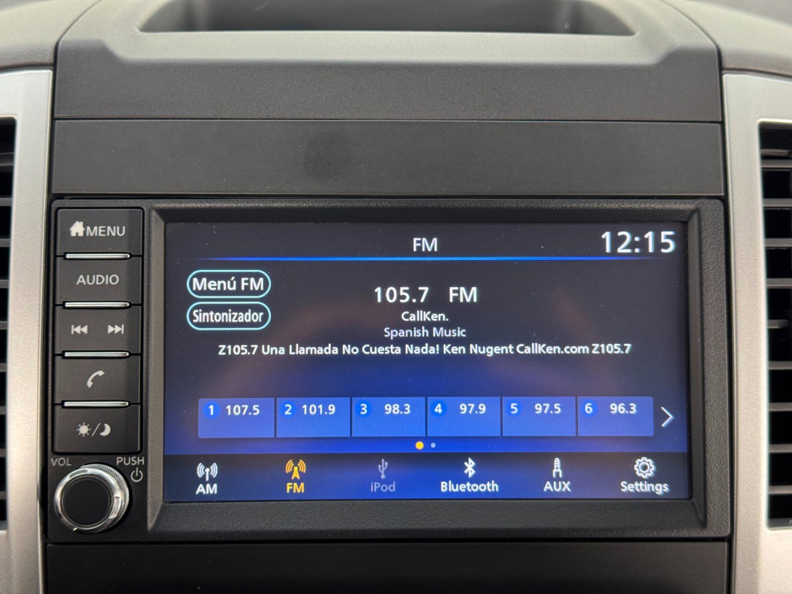 2021 Nissan Frontier SV