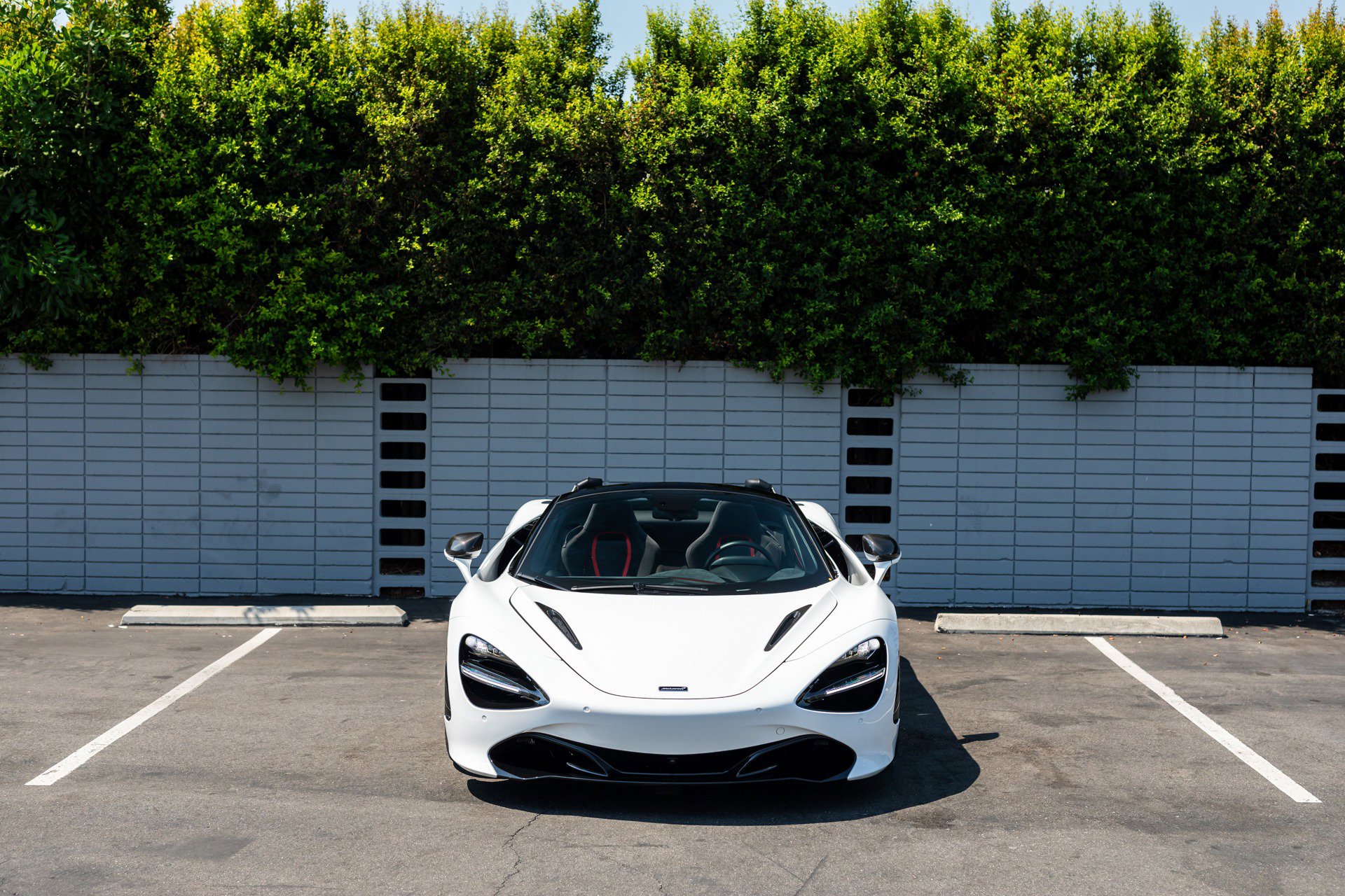 Used 2020 McLaren 720S Performance photo 16
