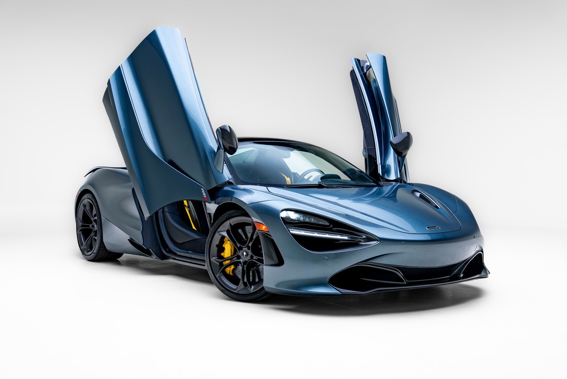 Used 2020 McLaren 720S Luxury photo 23