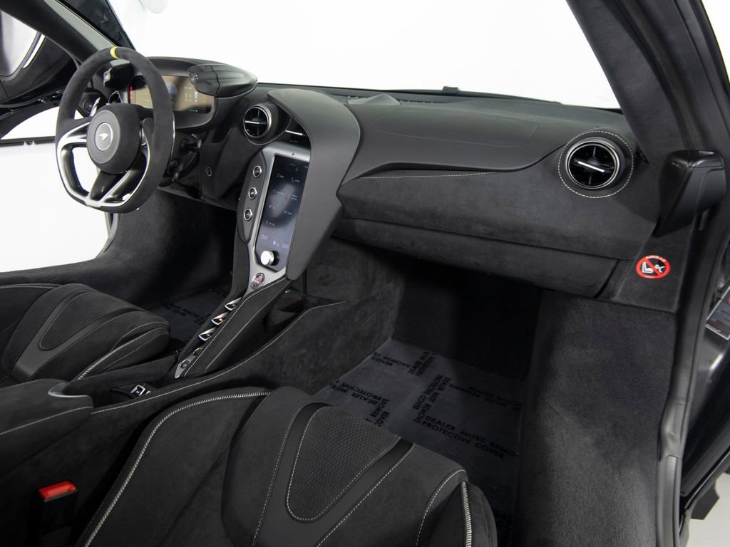 Used 2024 McLaren 750S Spider photo 28