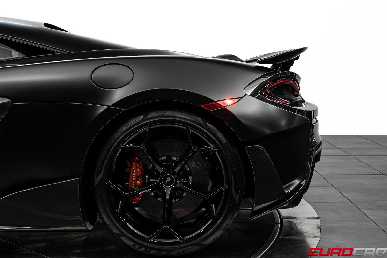 Used 2019 McLaren 600LT photo 23