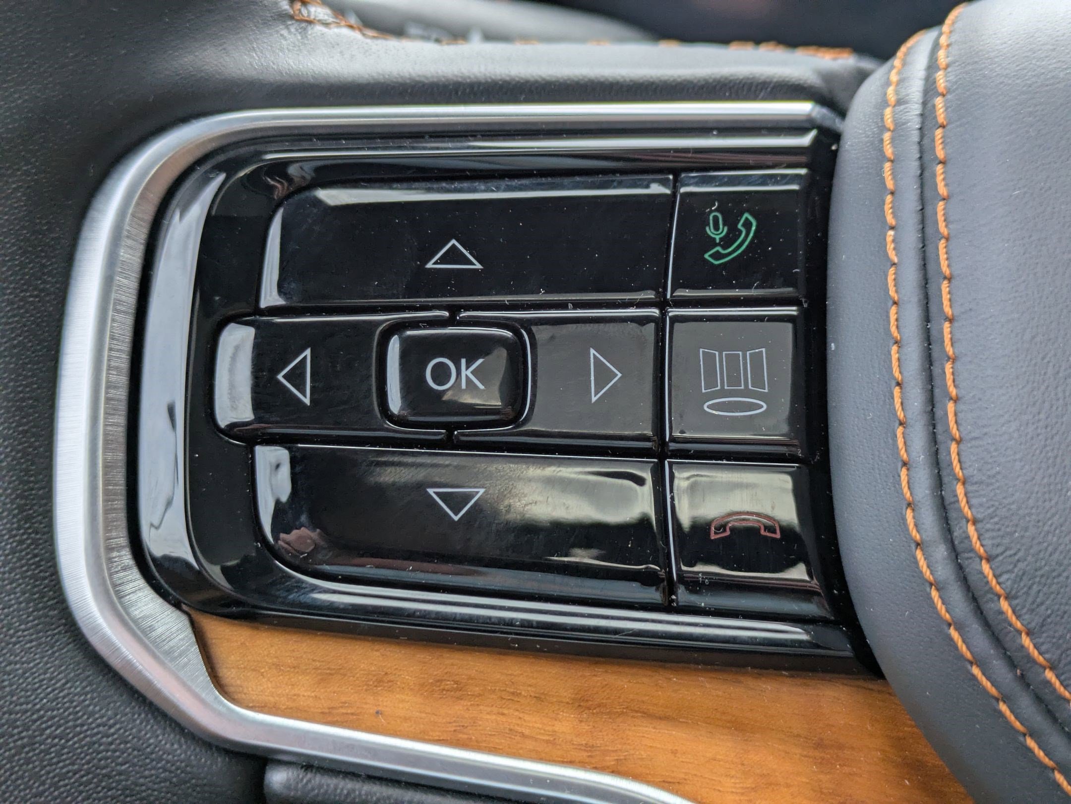 2023 Jeep Grand Wagoneer Series III