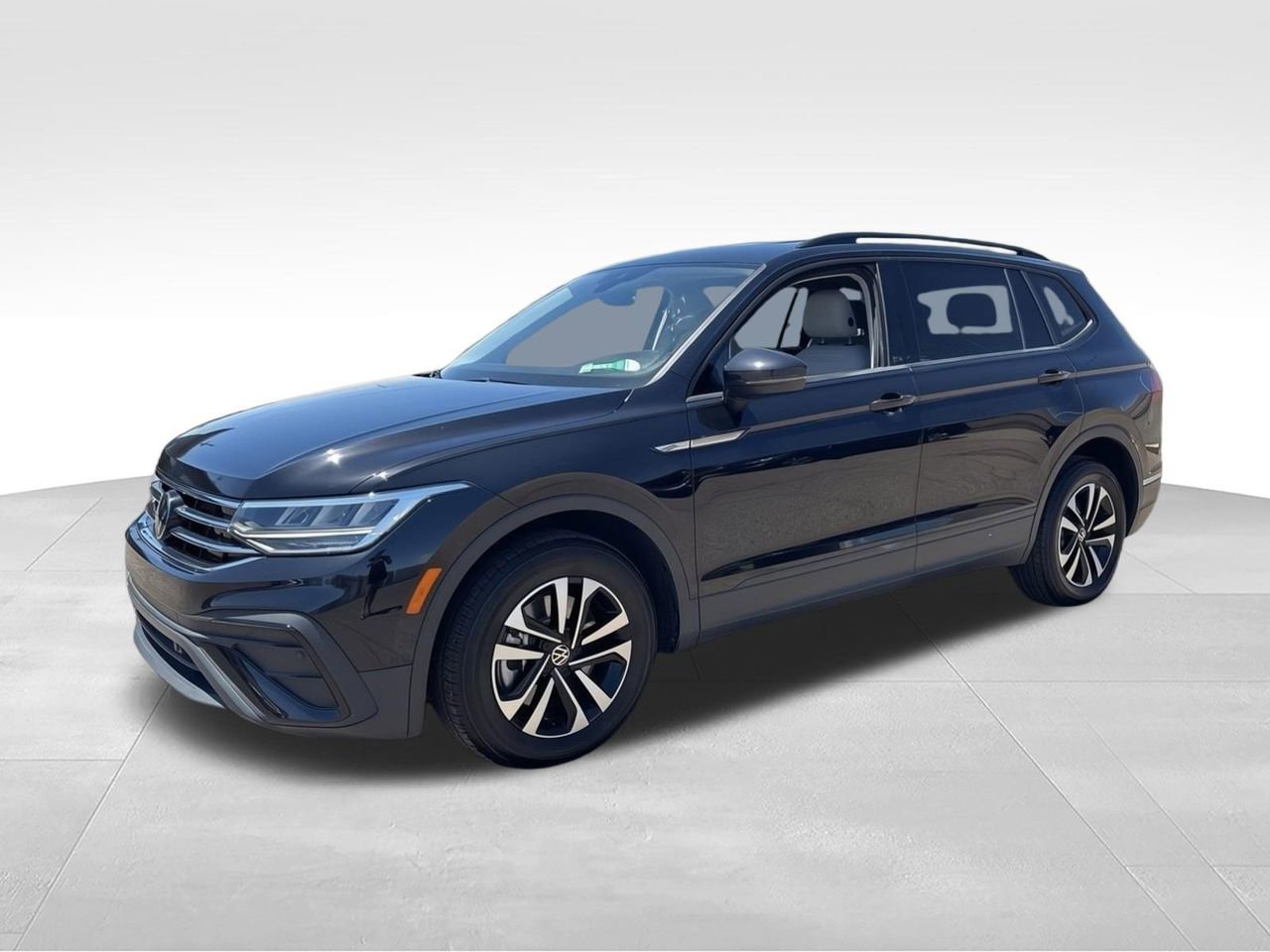 Used 2024 Volkswagen Tiguan S