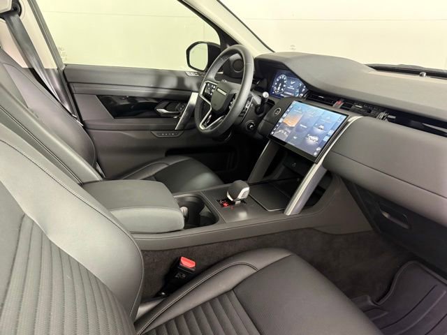2025 Land Rover Discovery Sport S
