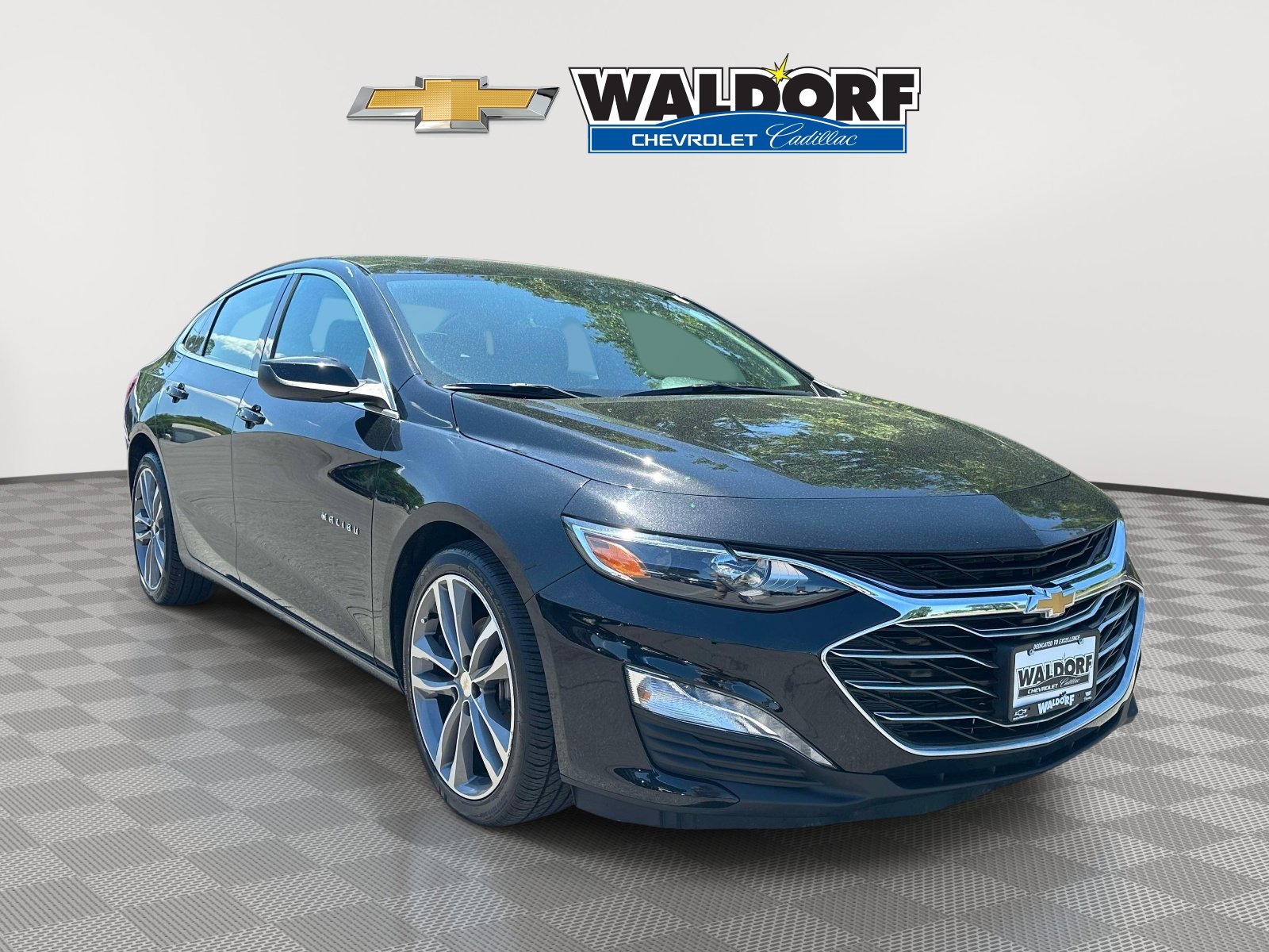 Used 2025 Chevrolet Malibu LT