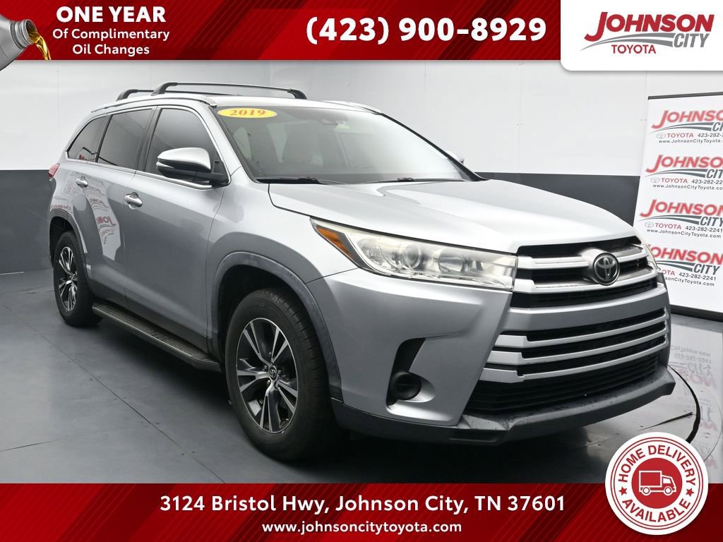 Used 2019 Toyota Highlander LE