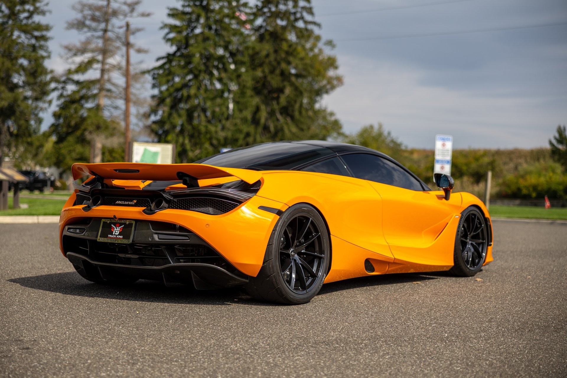 Used 2019 McLaren 720S photo 27