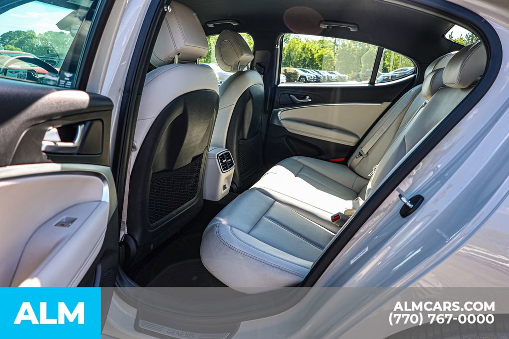 2025 Genesis G70 2.5T