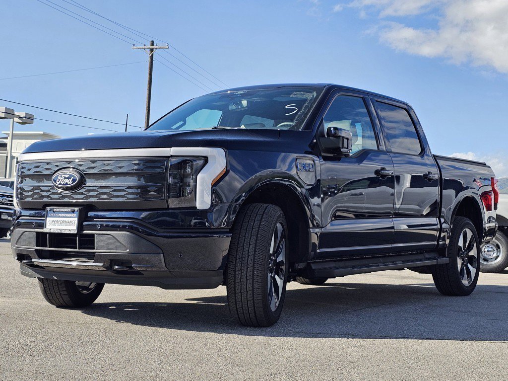 2024 Ford F150 Lightning Platinum