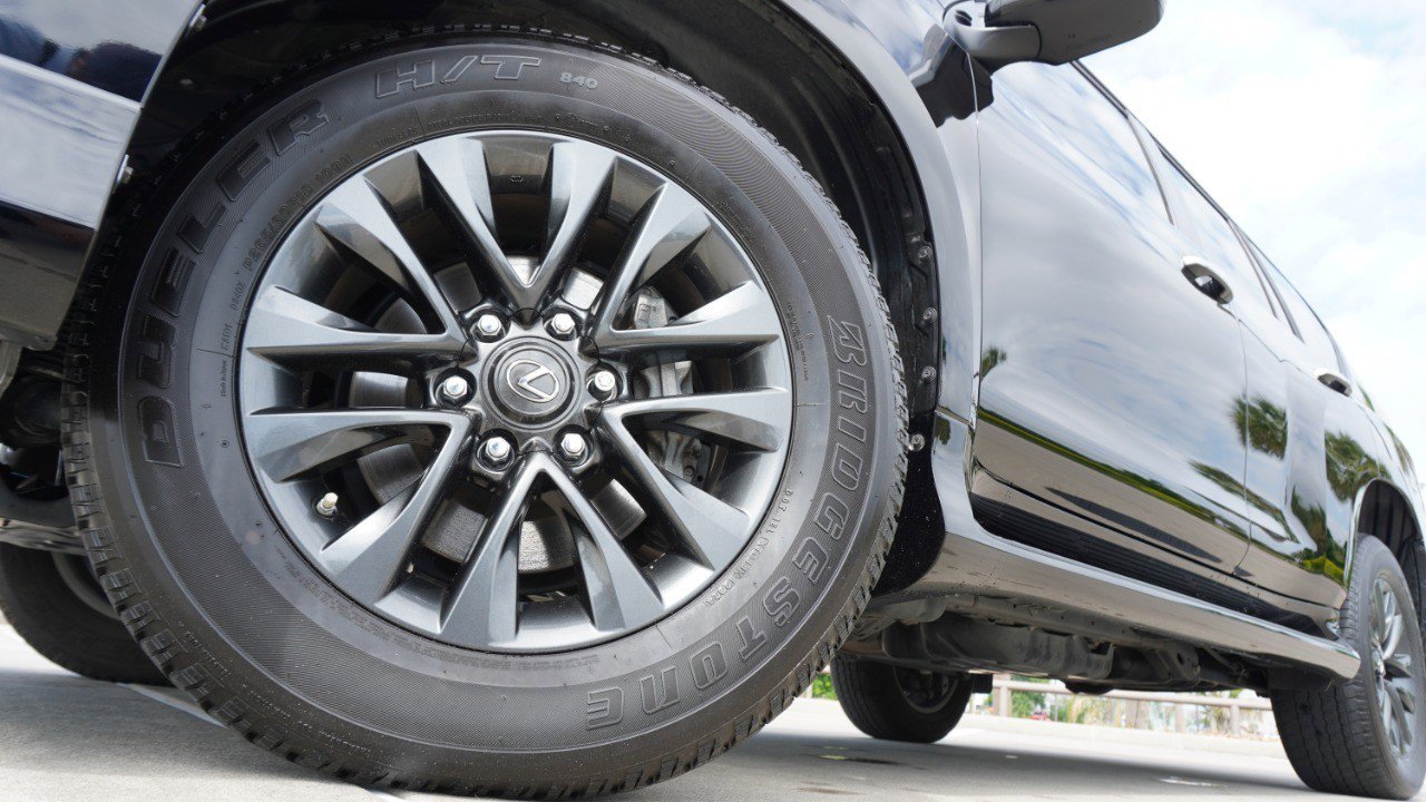 2023 Lexus GX 460 Premium