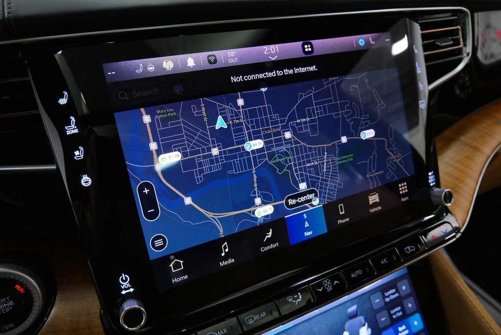 2022 Jeep Grand Wagoneer Series III