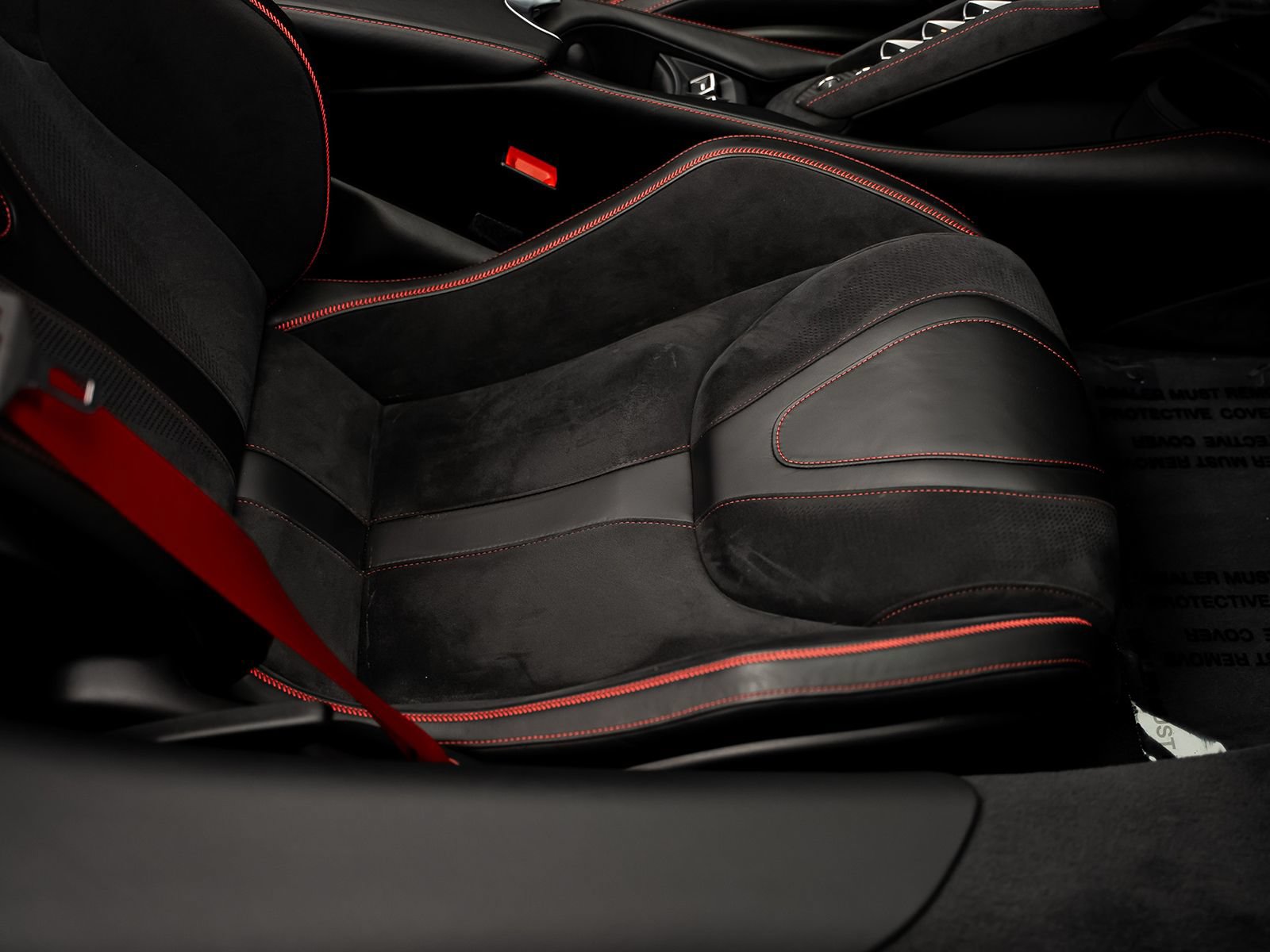 Used 2022 McLaren 720S Performance photo 36