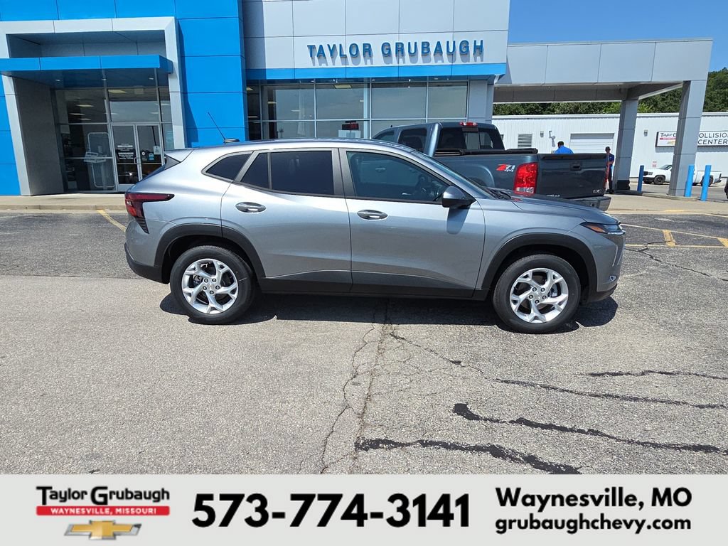 New 2026 Chevrolet Trax LS w/ LS Convenience Package