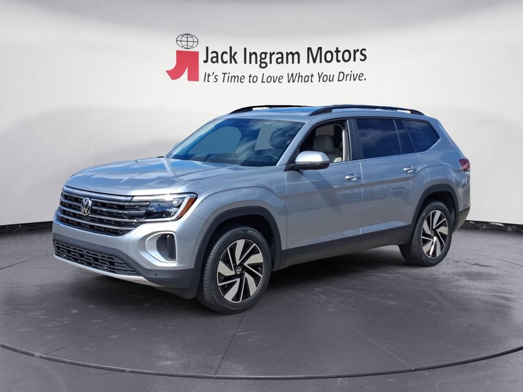 Certified 2026 Volkswagen Atlas SE w/ Panoramic Sunroof Package