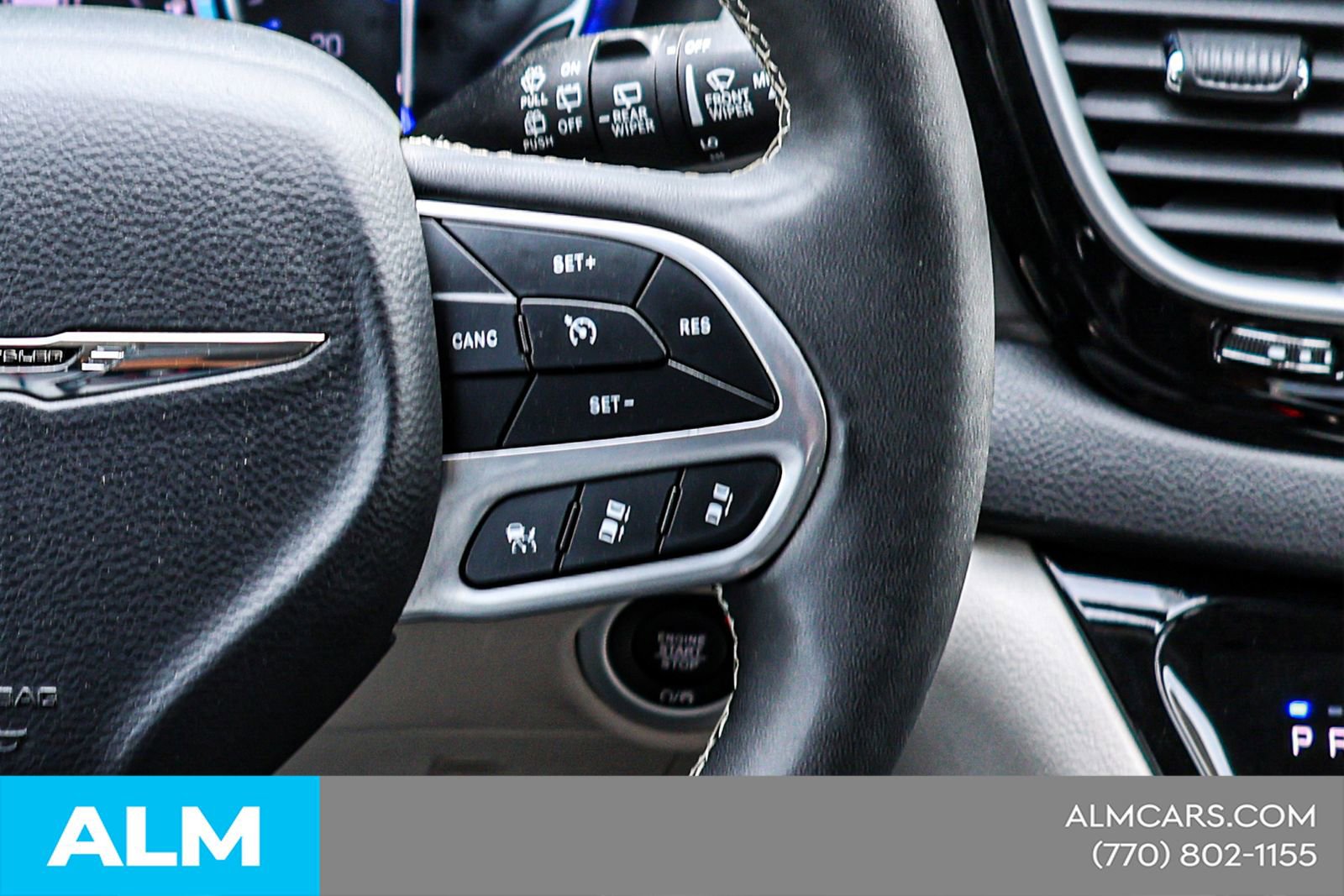 2024 Chrysler Pacifica Touring-L