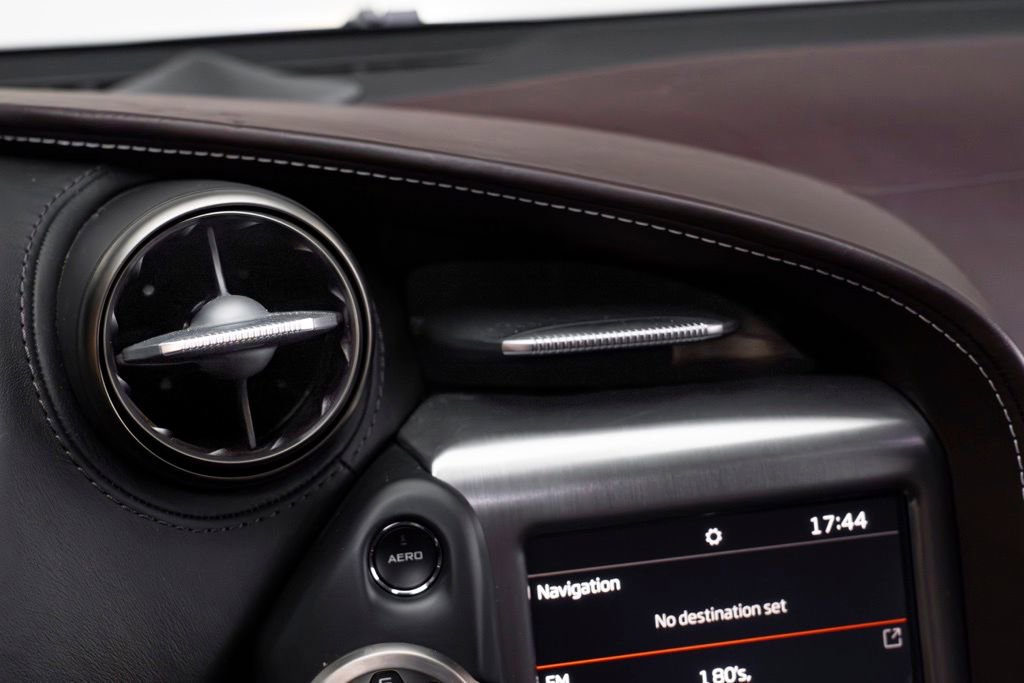 Used 2018 McLaren 720S Performance photo 26