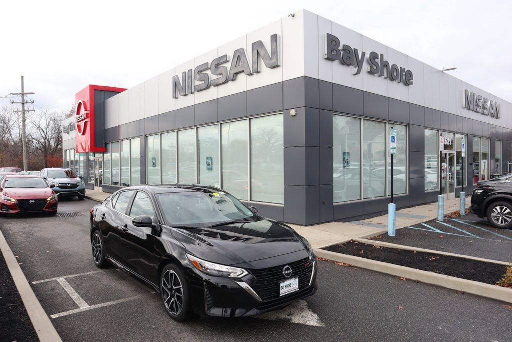 2025 Nissan Sentra SR