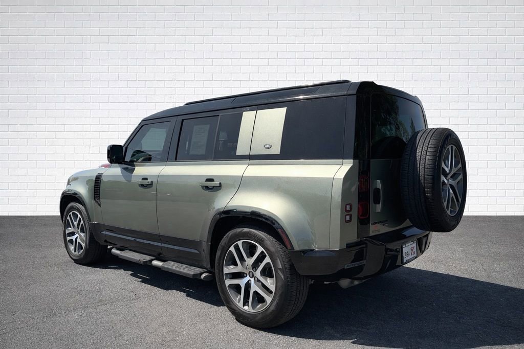 2023 Land Rover Defender 110 X-Dynamic SE